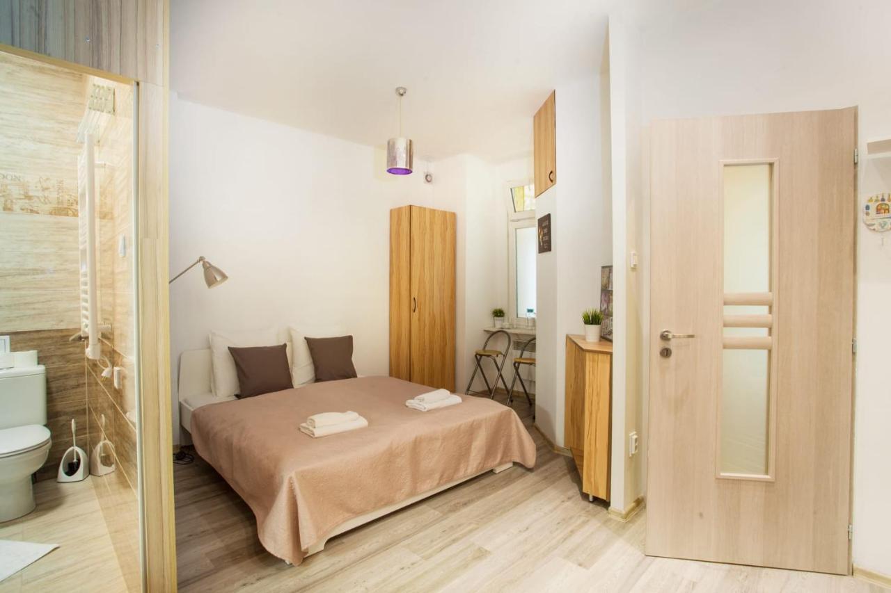 Cozy Studio In The Center For 2 People Budapest Exterior photo